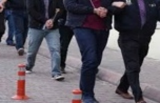 Aranan 3 kişi yakalandı, Alanya'ya gönderildi