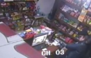 Önce öpüp sonra gasp eden şüpheli, uyurken yakalandı