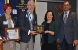 Rotaryanlar ödül töreninde bir araya geldi