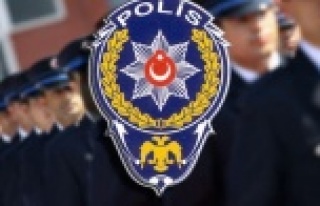 Rüşvet operasyonunda 8 polis görevden uzaklaştırıldı