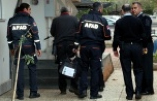 Siyanür alarmına neden olan toz, polis merkezine...