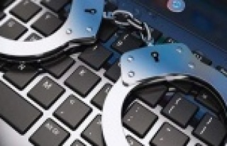 Sosyal medyadan terör propagandasına 4 gözaltı