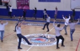 Zeybek kursları başlıyor