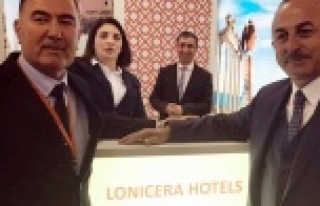 Lonicera'ya Çavuşoğlu övgüsü