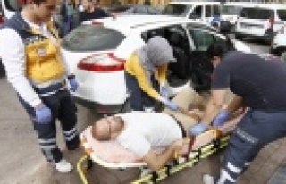 Silahlı alacak verecek kavgası: 1 yaralı