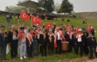 Yörükler, sınırda Mehmetçiğe destek verdi