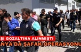 Alanya'da şafak baskınına 5 tutuklama