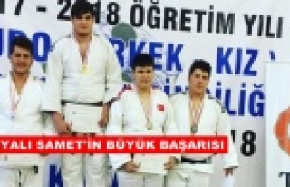 Alanyalı Samet'ten büyük başarı