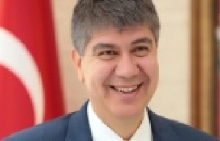 Menderes Türel'den 23 Nisan mesajı