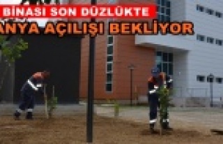 SGK binasının peyzajı tamam