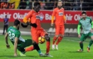 Süper Lig'de iki ilçe takımı karşı karşıya