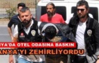 Uyuşturucu taciri otel odasına yapılan baskınla...