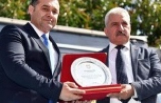 'Yücel her zaman esnafımızın yanında'