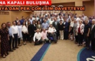 Bakan Çavuşoğlu, milletvekili adayları ile iftarda...