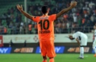 Emre Akbaba transferinde son durum ne?