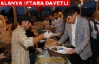Türel Alanya'ya iftara geliyor