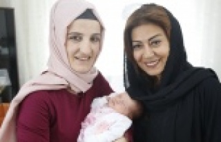 Türel’den Ebru bebeği ziyaret