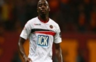 Alanyaspor'da bir transfer daha!