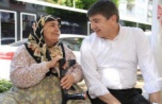 Başkan Türel, esnafın sorununu dinledi