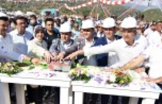 Güney Düğün Salonu temeli atıldı