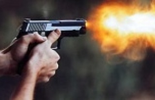 Mobilya esnafına silahlı saldırı