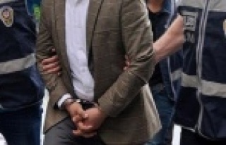 Oy kullanan FETÖ şüphelisi eski 3. sınıf Emniyet...