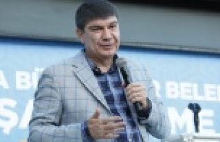 Türel’e 97 yıllık köstekli saatle teşekkür