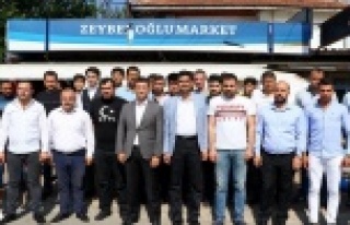 Türk bayrağının asılı olduğu market saldırısına...