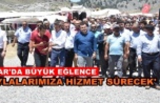 Başkan Yücel'e Tokar'da sevgi seli