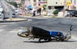 Komşuda motosiklet kazası: 1 yaralı