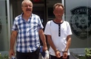 Otomobil hırsızı kırmızı ışıkta yakalandı