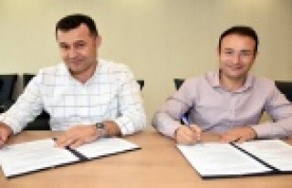 Triatlon için imzalar atıldı