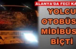 Yolcu otobüsü midibüs ile çarpıştı: 2 yaralı...