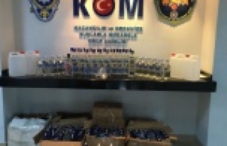 Alanya'da 117 şişe kaçak içki yakalandı