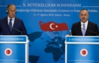 Bakan Çavuşoğlu'ndan dolar ve İdlib açıklaması