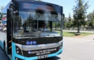 Büyükşehir’in otobüs ve tramvayı bayram boyunca...