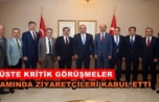 Çavuşoğlu'na ziyaretçi akını