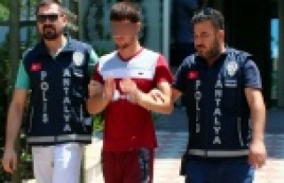 Eve giren hırsız epilasyon cihazını bile çaldı