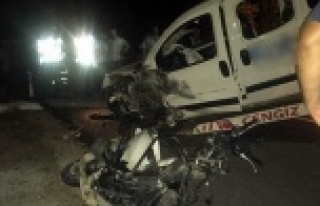 Otomobil ile motosiklet çarpıştı: 1 ölü, 3 yaralı