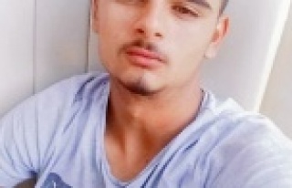 Otomobil ile motosiklet çarpıştı: 1 ölü