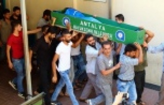 Suriyeli çocuğu ölüm lokantada yakaladı