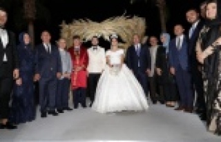 Alanya ve Antalya siyasetini buluşturan düğün