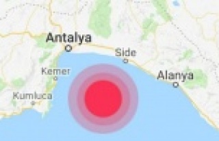 Depremin artçıları sürüyor! Vatandaş deprem...