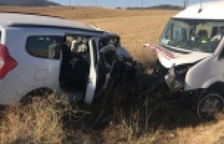 Feci kazada 16 kişi yaralandı