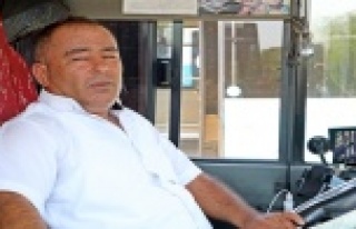 Kahraman şoför, fenalaşan yolcuyu hastaneye götürdü