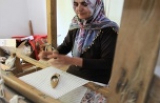 Kursta öğrendiler, meslek sahibi oldular