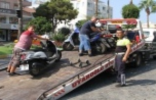 Polis kaldırım işgaline savaş açtı