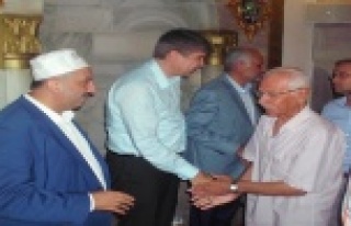 Türel'den babası için mevlid