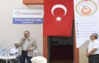Vali Karaloğlu, komşuda cami açtı