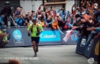 Yücel sporumuzu Fransızlara anlattı